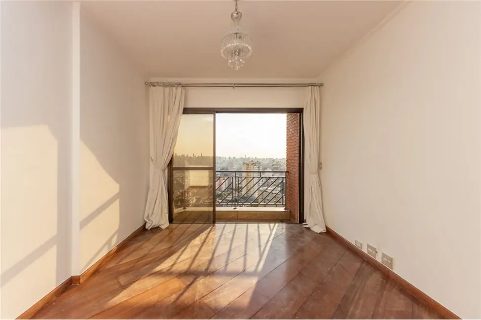 Apartamento com 3 quartos à venda, 117m2 em Vila Matilde, São Paulo - SP - imagem 4 Foto 4 de Apartamento com 3 quartos à venda, 117m2 em Vila Matilde, São Paulo - SP