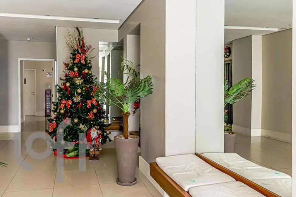 Foto 2 de Apartamento com 2 quartos à venda, 62m2 em Mooca, São Paulo - SP