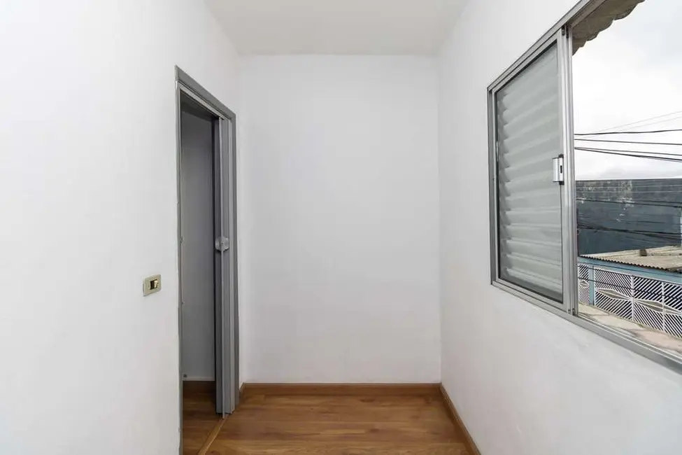 Foto 3 de Casa com 4 quartos à venda, 188m2 em Parque Císper, São Paulo - SP