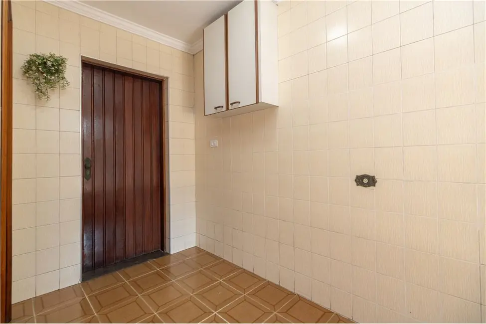 Foto 9 de Casa com 4 quartos à venda, 170m2 em Vila Carrão, São Paulo - SP