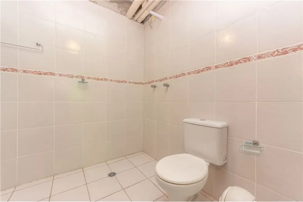 Casa com 3 quartos à venda, 235m2 em Vila Carrão, São Paulo - SP - imagem 4 Foto 4 de Casa com 3 quartos à venda, 235m2 em Vila Carrão, São Paulo - SP