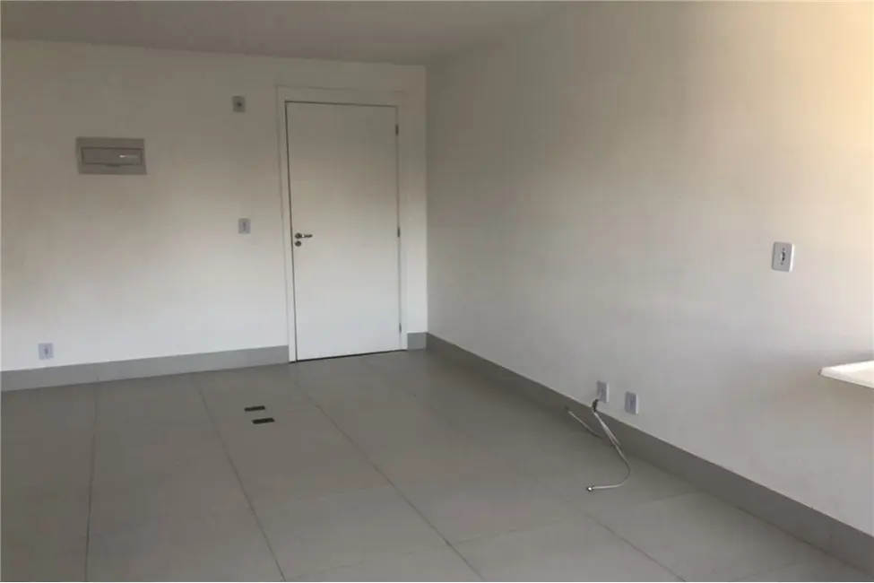 Foto 2 de Kitnet com 1 quarto à venda, 26m2 em Vila Ema, São Paulo - SP