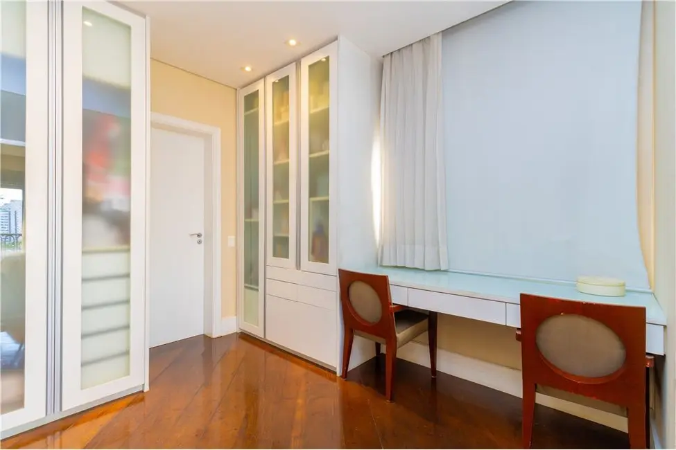 Foto 8 de Apartamento com 5 quartos à venda, 344m2 em Vila Gomes Cardim, São Paulo - SP
