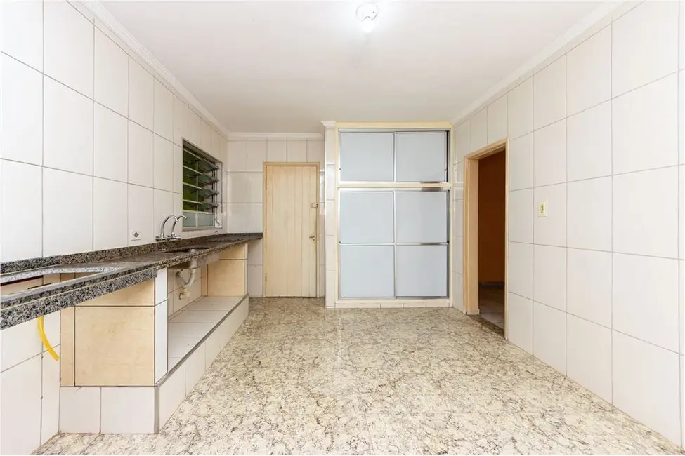 Casa com 1 quarto à venda, 204m2 em Vila Matilde, São Paulo - SP - imagem 4 Foto 4 de Casa com 1 quarto à venda, 204m2 em Vila Matilde, São Paulo - SP