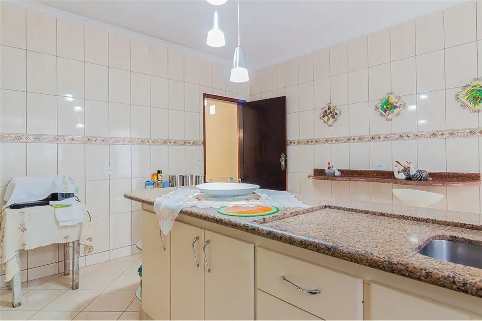 Casa com 3 quartos à venda, 190m2 em Vila Paranaguá, São Paulo - SP - imagem 3 Foto 3 de Casa com 3 quartos à venda, 190m2 em Vila Paranaguá, São Paulo - SP