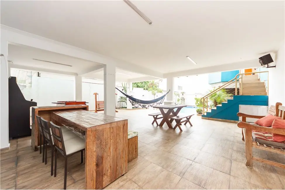 Casa com 3 quartos à venda, 419m2 em Ermelino Matarazzo, São Paulo - SP - imagem 8 Foto 8 de Casa com 3 quartos à venda, 419m2 em Ermelino Matarazzo, São Paulo - SP