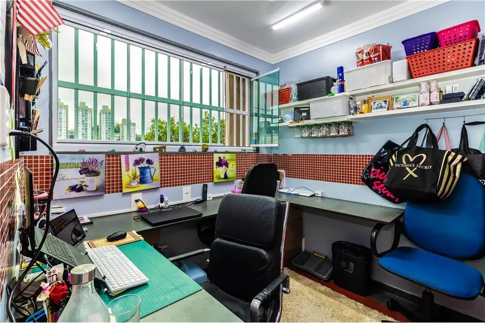 Casa com 3 quartos à venda, 235m2 em Ermelino Matarazzo, São Paulo - SP - imagem 2 Foto 2 de Casa com 3 quartos à venda, 235m2 em Ermelino Matarazzo, São Paulo - SP