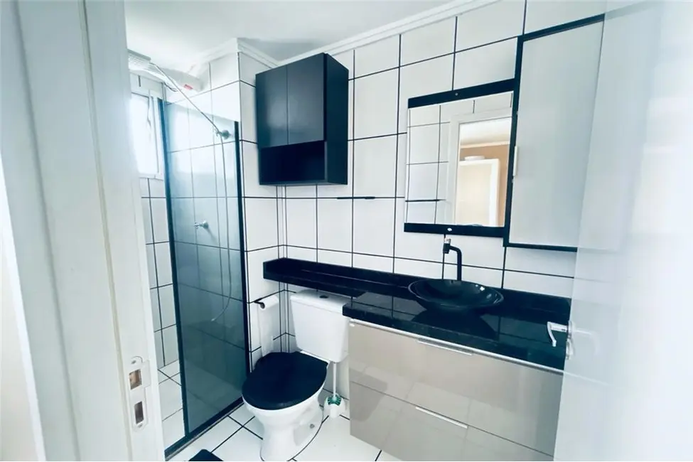 Kitnet com 1 quarto à venda, 24m2 em Itaquera, São Paulo - SP - imagem 3 Foto 3 de Kitnet com 1 quarto à venda, 24m2 em Itaquera, São Paulo - SP