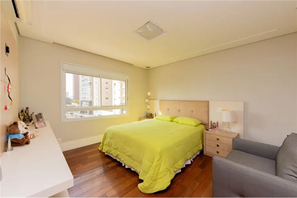 Apartamento com 4 quartos à venda, 242m2 em Tatuapé, São Paulo - SP - imagem 9 Foto 9 de Apartamento com 4 quartos à venda, 242m2 em Tatuapé, São Paulo - SP