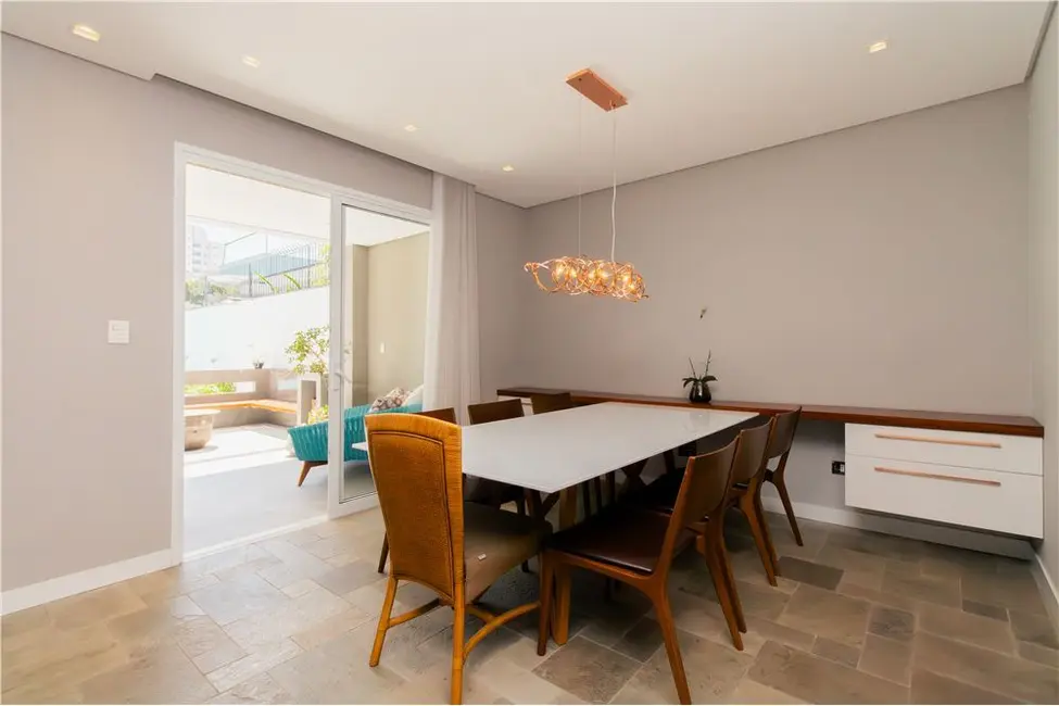 Casa com 4 quartos à venda, 660m2 em Vila Carrão, São Paulo - SP - imagem 9 Foto 9 de Casa com 4 quartos à venda, 660m2 em Vila Carrão, São Paulo - SP