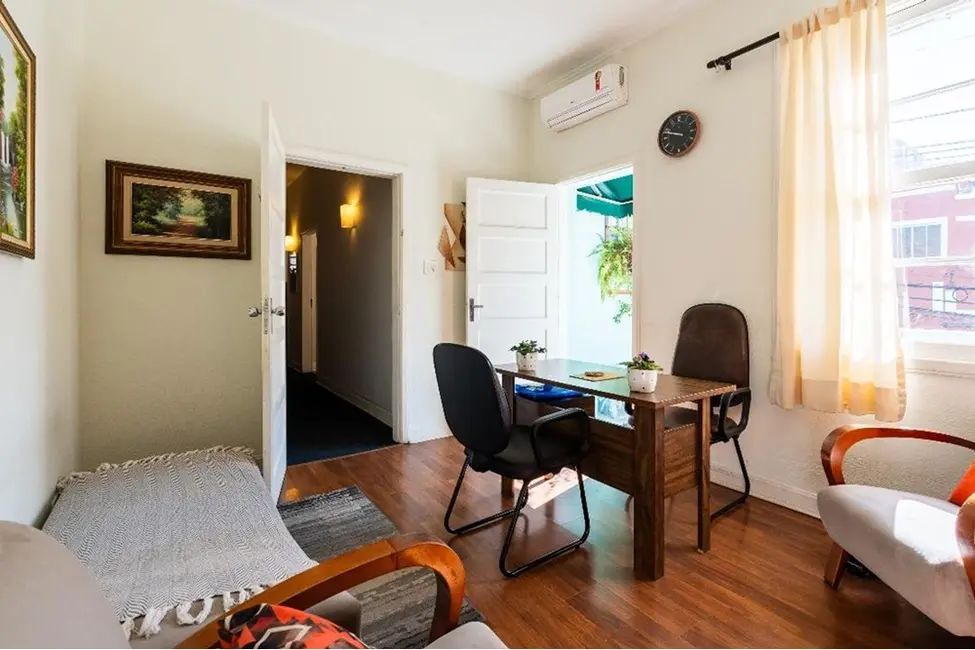 Casa com 1 quarto à venda, 160m2 em Cerqueira César, São Paulo - SP - imagem 8 Foto 8 de Casa com 1 quarto à venda, 160m2 em Cerqueira César, São Paulo - SP