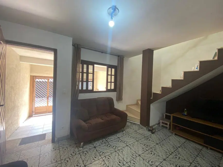 Foto 2 de Casa com 3 quartos à venda, 150m2 em Rio Bonito, São Paulo - SP