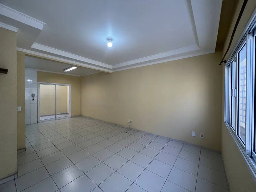 Foto 9 de Casa com 3 quartos à venda, 80m2 em Jardim Santa Cruz (Campo Grande), São Paulo - SP
