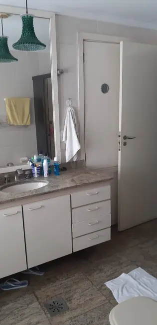 Apartamento à venda e para alugar em Pitangueiras, Guaruja - SP - imagem 9 Foto 9 de Apartamento à venda e para alugar em Pitangueiras, Guaruja - SP