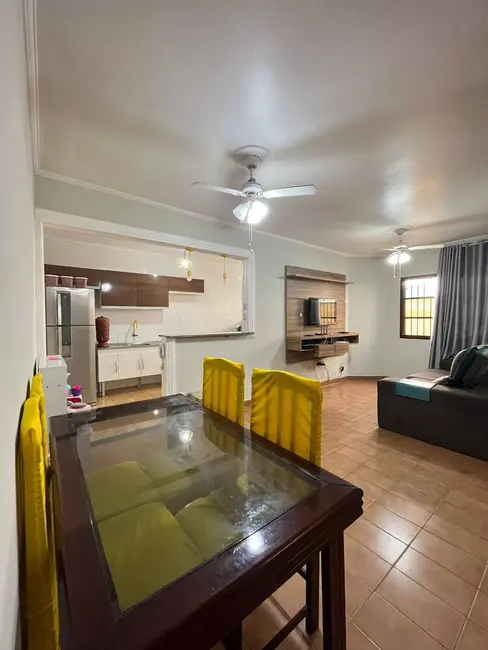 Apartamento com 2 quartos à venda em Guilhermina, Praia Grande - SP - imagem 5 Foto 5 de Apartamento com 2 quartos à venda em Guilhermina, Praia Grande - SP
