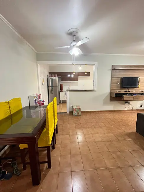 Apartamento com 2 quartos à venda em Guilhermina, Praia Grande - SP - imagem 4 Foto 4 de Apartamento com 2 quartos à venda em Guilhermina, Praia Grande - SP