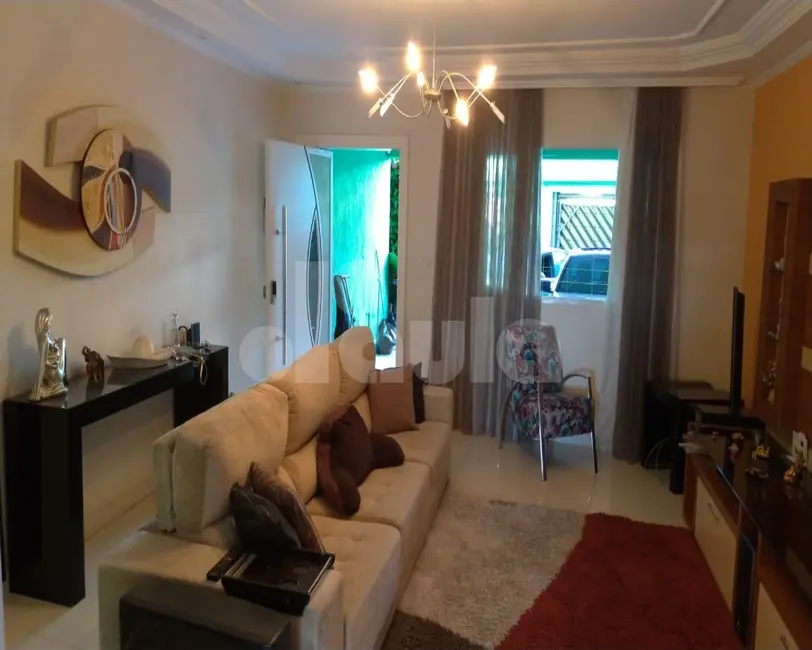 Foto 2 de Sobrado com 4 quartos para alugar, 360m2 em Vila Bastos, Santo Andre - SP