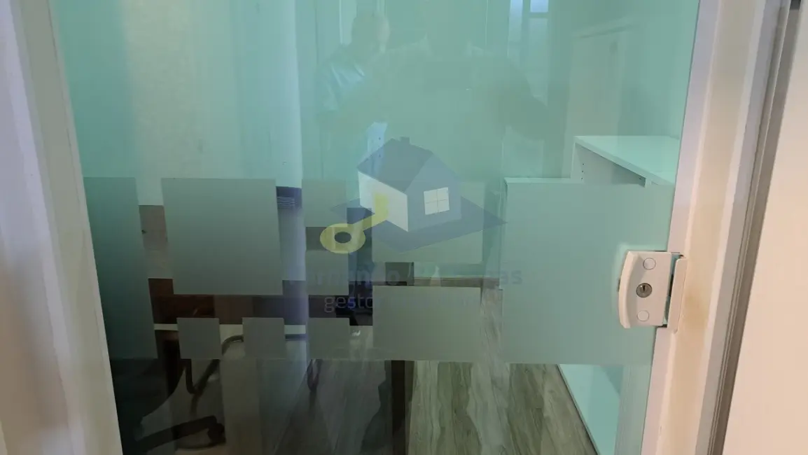 Loja à venda, 68m2 em Loteamento Center Santa Genebra, Campinas - SP - imagem 3 Foto 3 de Loja à venda, 68m2 em Loteamento Center Santa Genebra, Campinas - SP