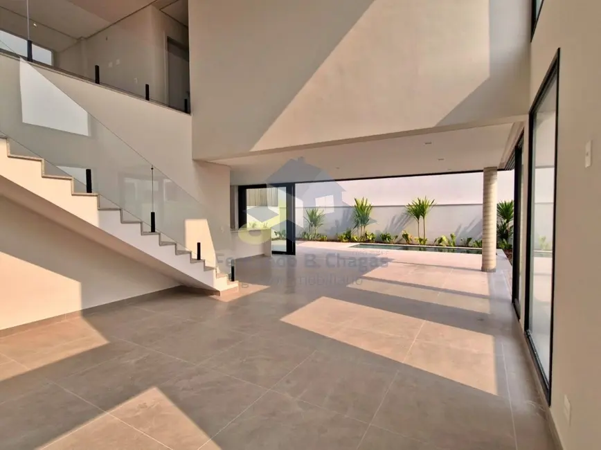 Foto 3 de Casa de Condomínio à venda, 331m2 em Campinas - SP