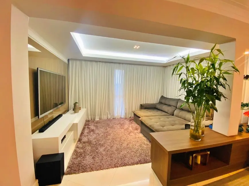 Apartamento com 3 quartos à venda, 260m2 em Notre Dame, Campinas - SP - imagem 5 Foto 5 de Apartamento com 3 quartos à venda, 260m2 em Notre Dame, Campinas - SP