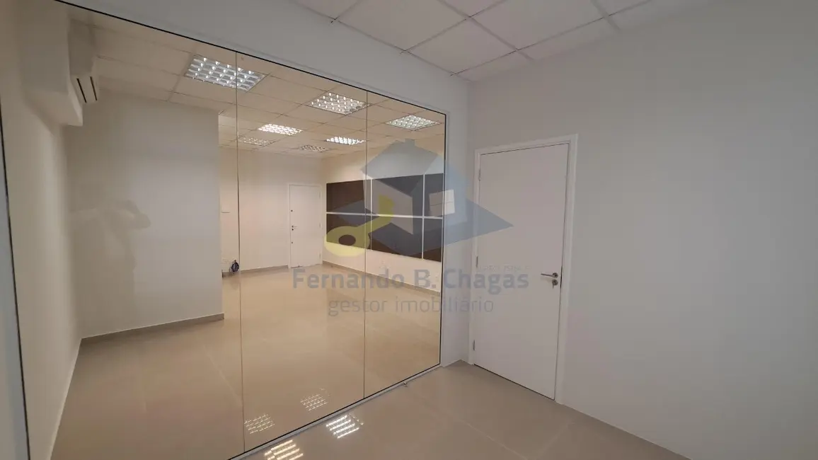 Foto 4 de Sala Comercial para alugar, 41m2 em Loteamento Center Santa Genebra, Campinas - SP