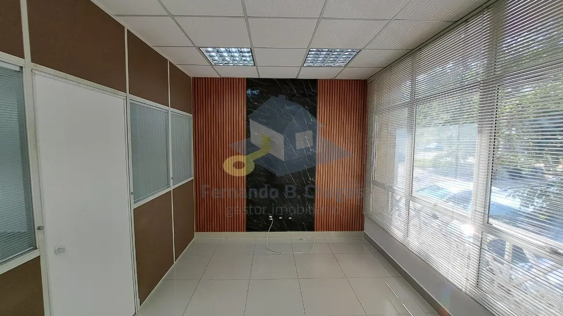 Foto 8 de Sala Comercial para alugar, 40m2 em Loteamento Center Santa Genebra, Campinas - SP