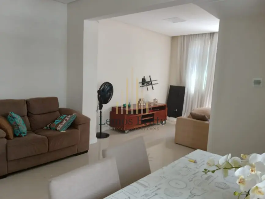 Foto 1 de Apartamento com 3 quartos para alugar em Barra, Salvador - BA