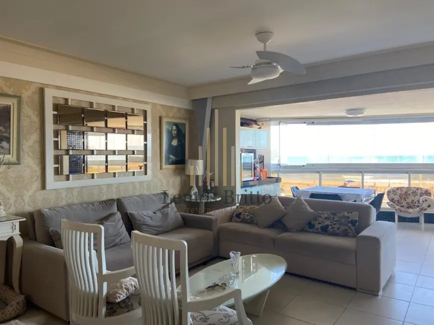 Foto 1 de Apartamento com 3 quartos à venda, 10m2 em Armação, Salvador - BA