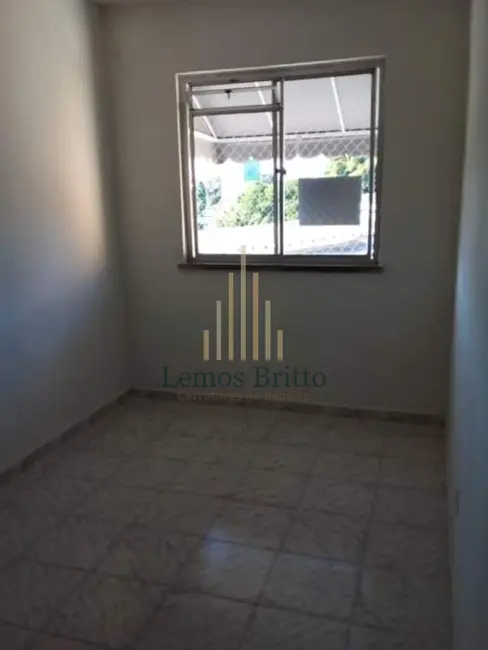 Foto 2 de Apartamento com 2 quartos à venda, 70m2 em São Marcos, Salvador - BA