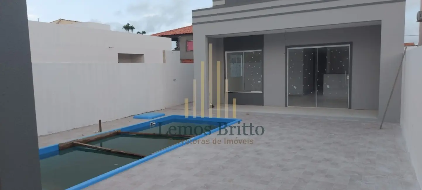 Foto 1 de Casa com 3 quartos à venda, 89m2 em Camacari - BA