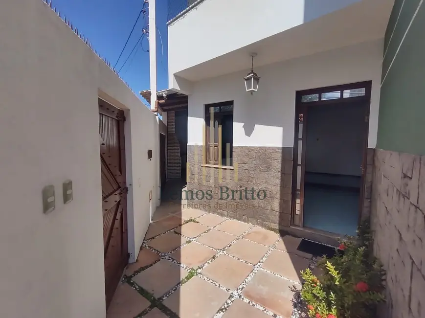 Foto 1 de Casa com 2 quartos para alugar em Itapuã, Salvador - BA