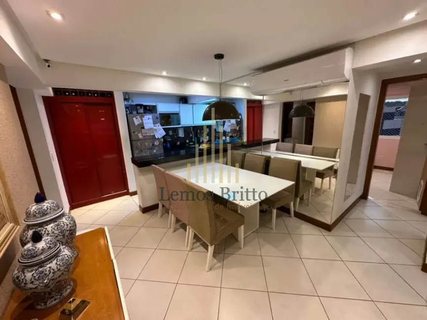 Foto 2 de Apartamento com 2 quartos à venda, 94m2 em Armação, Salvador - BA