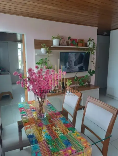 Foto 2 de Apartamento com 3 quartos à venda, 10m2 em Resgate, Salvador - BA