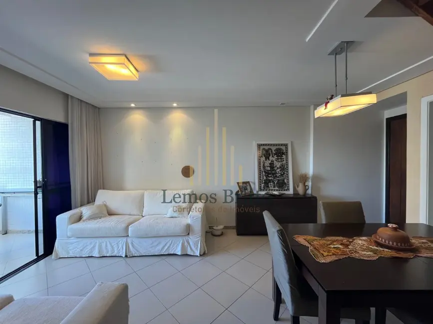 Foto 3 de Apartamento com 4 quartos para alugar, 200m2 em Armação, Salvador - BA