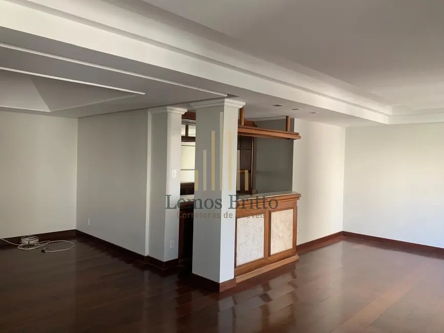 Apartamento com 4 quartos para alugar, 10m2 em Pituba, Salvador - BA - imagem 6 Foto 6 de Apartamento com 4 quartos para alugar, 10m2 em Pituba, Salvador - BA