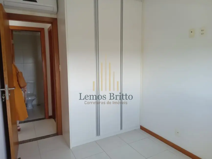 Foto 4 de Apartamento com 2 quartos para alugar, 10m2 em Caminho das Árvores, Salvador - BA