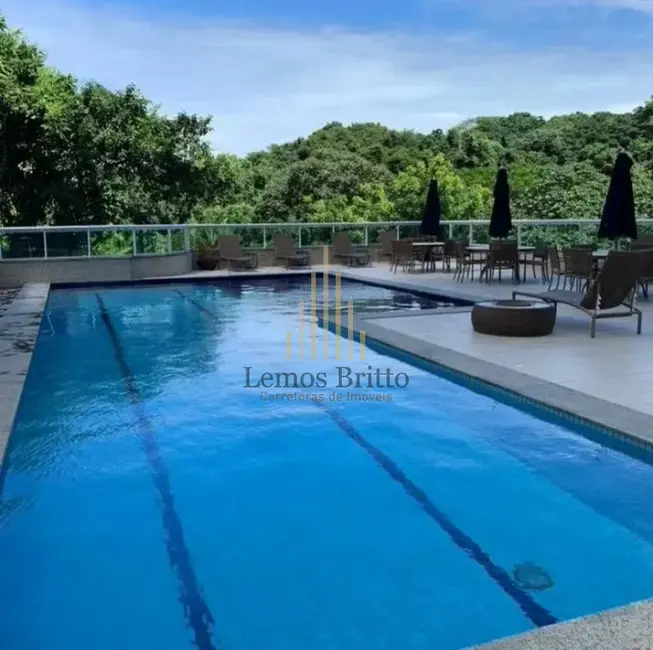 Apartamento com 3 quartos para alugar, 135m2 em Itaigara, Salvador - BA - imagem 7 Foto 7 de Apartamento com 3 quartos para alugar, 135m2 em Itaigara, Salvador - BA