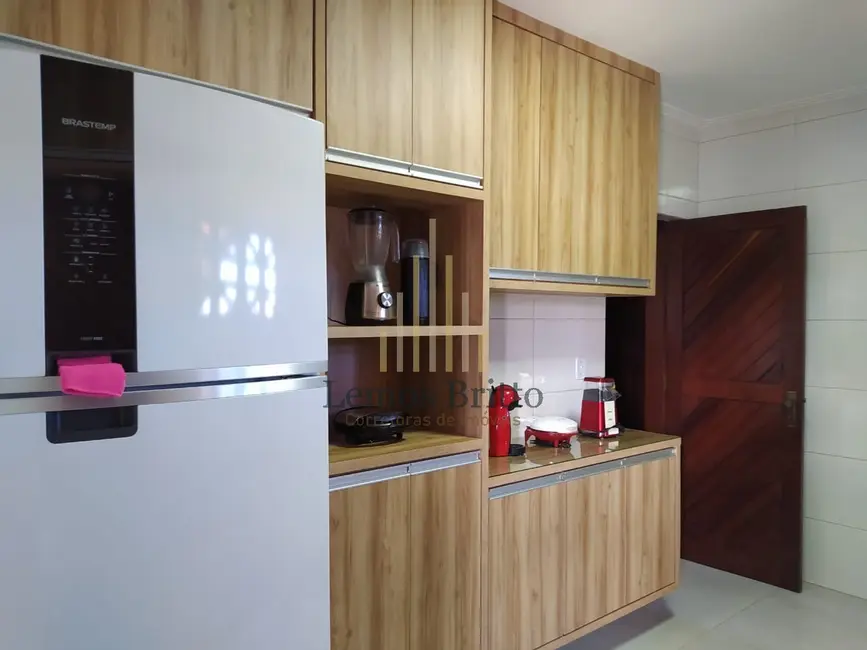 Foto 9 de Casa com 5 quartos à venda, 300m2 em Camacari - BA