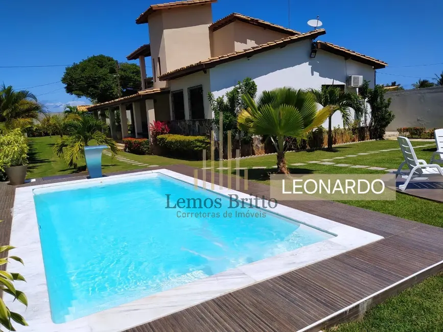 Foto 1 de Casa com 5 quartos à venda, 300m2 em Camacari - BA