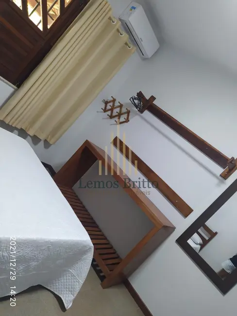 Foto 6 de Casa com 5 quartos à venda, 300m2 em Camacari - BA