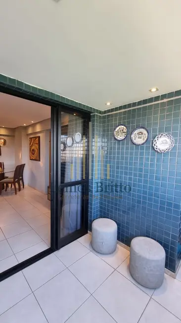 Foto 5 de Apartamento com 3 quartos à venda, 10m2 em Armação, Salvador - BA