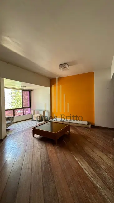 Foto 3 de Apartamento com 4 quartos à venda, 137m2 em Pituba, Salvador - BA