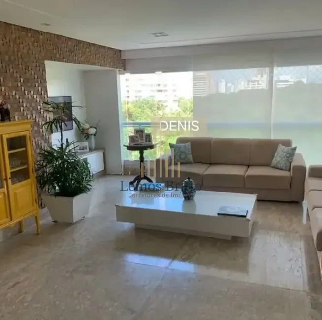 Foto 1 de Apartamento com 2 quartos à venda, 135m2 em Itaigara, Salvador - BA