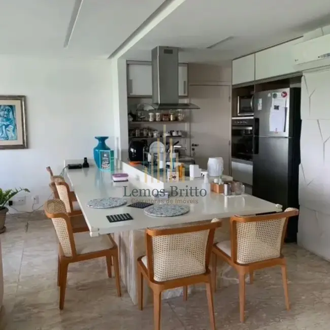 Foto 2 de Apartamento com 2 quartos à venda, 135m2 em Itaigara, Salvador - BA
