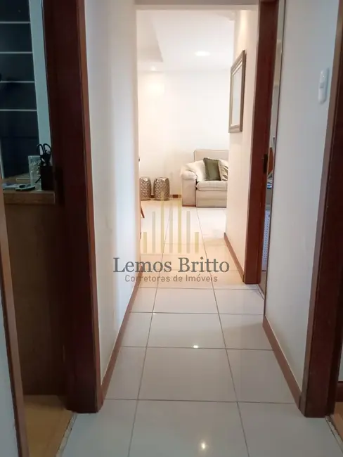 Apartamento com 4 quartos à venda, 110m2 em Itaigara, Salvador - BA - imagem 5 Foto 5 de Apartamento com 4 quartos à venda, 110m2 em Itaigara, Salvador - BA