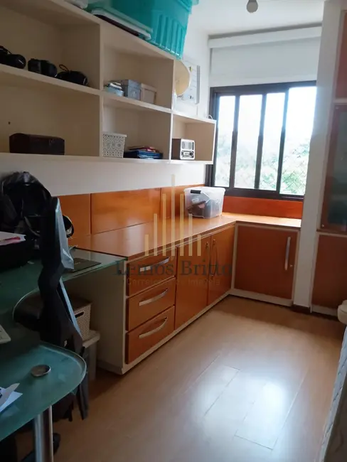 Apartamento com 4 quartos à venda, 110m2 em Itaigara, Salvador - BA - imagem 8 Foto 8 de Apartamento com 4 quartos à venda, 110m2 em Itaigara, Salvador - BA