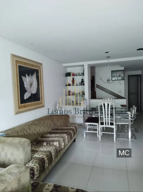 Casa com 3 quartos à venda, 157m2 em Parque Bela Vista, Salvador - BA - imagem 1 Foto 1 de Casa com 3 quartos à venda, 157m2 em Parque Bela Vista, Salvador - BA