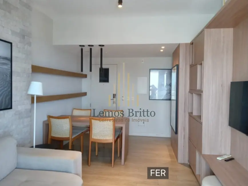 Foto 1 de Apartamento com 1 quarto para alugar, 10m2 em Caminho das Árvores, Salvador - BA
