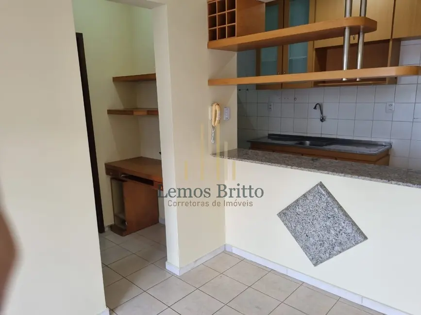 Foto 2 de Apartamento com 1 quarto para alugar, 46m2 em Itaigara, Salvador - BA