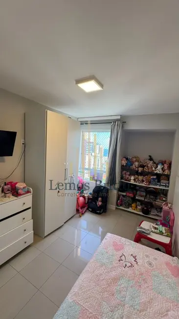 Foto 7 de Apartamento com 2 quartos à venda, 80m2 em Costa Azul, Salvador - BA